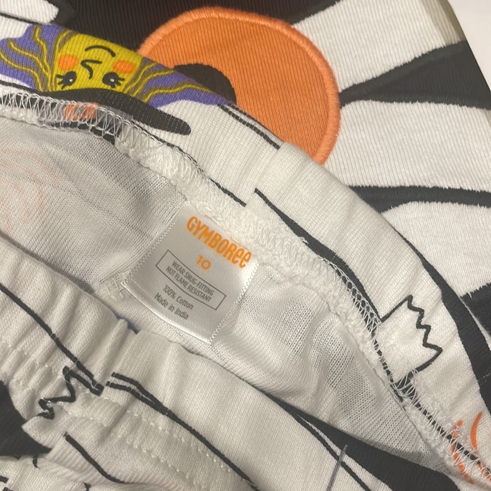 Pokémon Kids Snug Fit Pikachu Halloween Pajamas - 10 - Picture 6 of 6